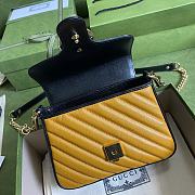 GUCCI | GG Marmont mini Yellow/white top handle bag - 583571 - 21 x 15.5 x 8cm - 3
