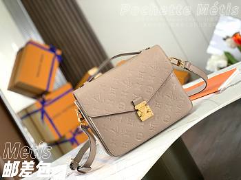 Louis Vuitton | Pochette Métis handbag - M44881 - 25 x 19 x 9cm