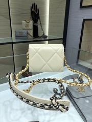 CHANEL |  Flap Coin Purse With Chain in white - AP1787 - 12x8.5x2.5cm - 2