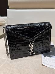 YSL | CASSANDRA MEDIUM Black bag in crocodile silver - 532750 - 22 x 16,5 x 5,5 cm - 2