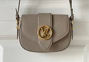 Louis Vuitton | Pont 9 Soft MM - M58728 - 21 x 15 x 6.5 cm - 1