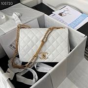 CHANEL | Chain Flap Bag White - AS2976 - 23.5×6.5×15 cm - 1