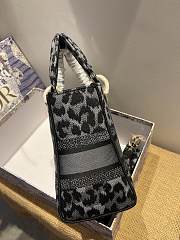 DIOR | Lady D-Lite Gray Mizza bag - M0565O -  24 x 20 x 11 cm - 3