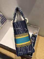DIOR |  Lady Blue Dior Zodiac bag - M0565O - 24 x 20 x 11 cm - 2