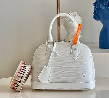 Louis Vuitton | Alma BB White handbag - 23.5 x 17.5 x 11.5 cm