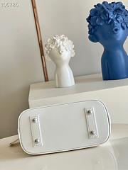 Louis Vuitton | Alma BB White handbag - 23.5 x 17.5 x 11.5 cm - 2
