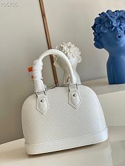Alma bb linen handbag Louis Vuitton White in Linen - 22578628