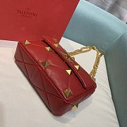 VALENTINO | Medium Roman Stud Bag In Red Nappa - 25 x 16 x 10 cm - 6