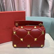 VALENTINO | Medium Roman Stud Bag In Red Nappa - 25 x 16 x 10 cm - 4