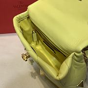 VALENTINO | Medium Roman Stud Bag In Lime Nappa - 25 x 16 x 10 cm - 6