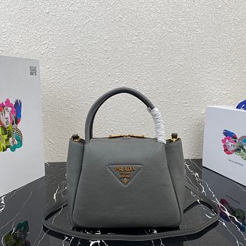 PRADA | Small leather Gray handbag - 1BC145 - 23 x 21 x 10 cm