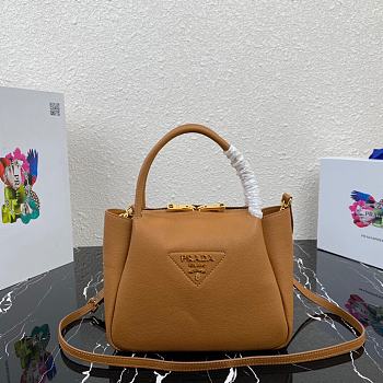 PRADA | Small leather Caramel handbag - 1BC145 - 23 x 21 x 10 cm