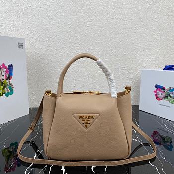 PRADA | Small leather Beige handbag - 1BC145 - 23 x 21 x 10 cm