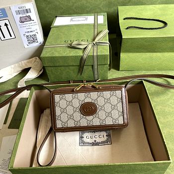 GUCCI | Mini bag with Interlocking G - 671674 - 18 x 10 x 7 cm