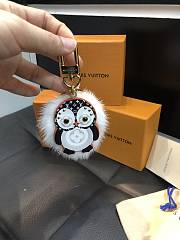 LV Penguin keychain M69007 - 3