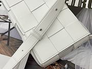 Bottega Veneta | Cassette Intrecciato White Leather Crossbody Bag 23cm - 6