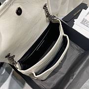 YSL | Niki Baby In White Crinkled Vintage Leather 633151 21cm - 6