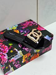 Dolce & Gabbana | Shiny Leather Black Slippers With DG Logo - 3