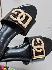 Dolce & Gabbana | Shiny Leather Black Slippers With DG Logo - 4