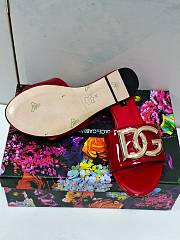 Dolce & Gabbana | Shiny Leather Red Slippers With DG Logo - 4