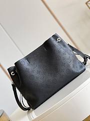 Louis Vuitton | Bella Tote Mahina Black - M59200 - 32 x 23 x 13cm - 6