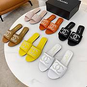 CHANEL | Pearl Slippers  - 1