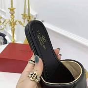 VALENTINO | Flat Stud Slide Sandal Black - 2