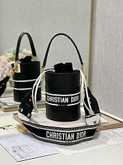 DIOR | Small Vibe Bucket Bag Black Calfskin M8703 - 18 x 14 x 14cm - 1