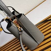PRADA | Medium Saffiano Gray Leather - 17 x 18 x 10.5cm - 2
