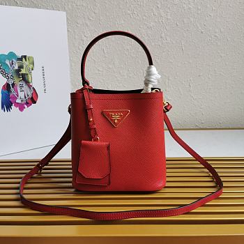 PRADA | Medium Saffiano Red Leather - 17 x 18 x 10.5cm