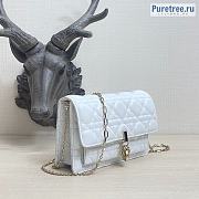 DIOR | Lady Chain Pouch White Lambskin - 19.5 x 12.5 x 5cm - 3
