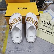 FENDI | Graphy White Leather Slides - 4