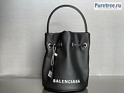 BALENCIAGA | Bucket Bag In Black Leather - 21 x 18 x 15cm - 3