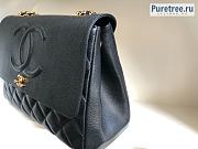 CHANEL | Vintage Flap Bag Black Caviar Leather 92233 - 33 x 11 x 23cm - 2