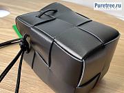 Bottega Veneta | Small Cassette Bucket Bag Black Calfskin - 14 x 9 x 9cm - 4