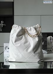CHANEL | 22 Large Handbag White Shiny Calfskin & Gold Metal - 48 x 45 x 10cm - 5