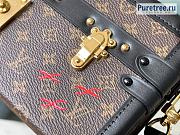 Louis Vuitton | Petite Malle East West Monogram M46120 - 27 x 12 x 6.5cm - 4