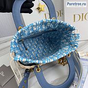 DIOR | Medium Lady Dior Bag Natural Wicker Blue Jacquard - 24 x 20 x 11cm - 4