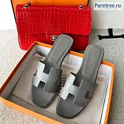 HERMES | Oran Sandal All Grey Smooth Leather - 5