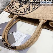 DIOR | Medium Book Tote Beige Jute Canvas Embroidered With Union Motif - 36cm - 2