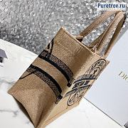 DIOR | Small Book Tote Beige Jute Canvas Embroidered With Union Motif - 26.5cm - 4