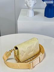 Louis Vuitton | Wallet On Strap Bubblegram Yellow M81400 - 20 x 12 x 6cm - 4