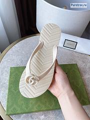 GUCCI | Chevron Thong Sandal White - 6