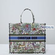 DIOR | Large Book Tote Latte D-Constellation Embroidery - 42cm - 1