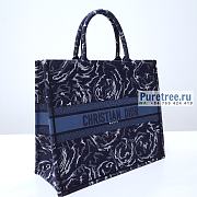 DIOR | Large Book Tote Blue Dior Roses Embroidery - 42cm - 3