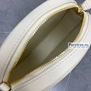 CELINE | Crossbody Oval Purse Cuir Triomphe In White Smooth Calfskin - 16 x 12.5 x 4 cm - 5