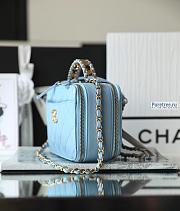 CHANEL | 22 Small Vanity Case Blue Grained Calfskin AS3221 - 13 x 17.5 x 7.5cm - 5