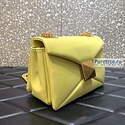VALENTINO | One Stud Nappa Bag With Chain Yellow - 19 x 14 x 11cm - 3