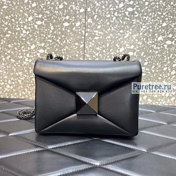 VALENTINO | One Stud Nappa Bag With Chain All Black - 19 x 14 x 11cm