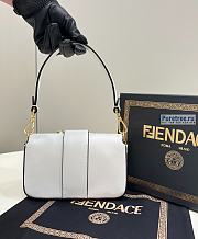 FENDI | Brooch Mini Baguette White Leather Bag - 20 x 5 x 13cm - 5